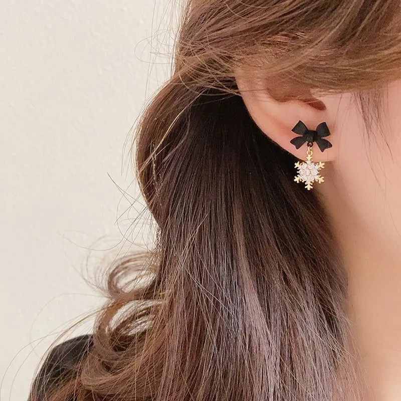 Snowflake Bow Earrings